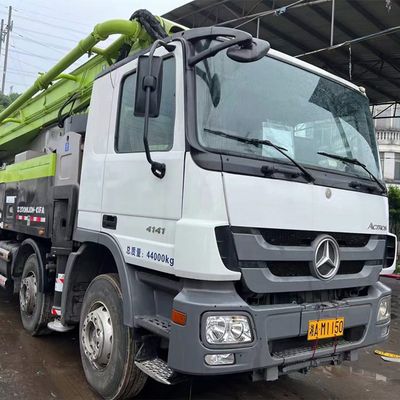 Zoomlion hidráulico en segundo lugar da a bombas concretas 400L diesel los 49m