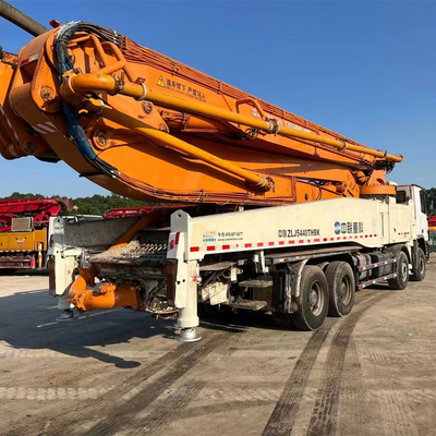 Kilovatio diesel Putzmeister M56 5 del camión 300 de la bomba concreta para la construcción concreta grande