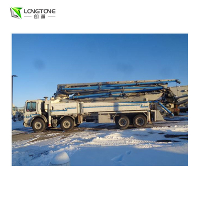 Bomba concreta usada del camión 25T con Max. Delivery M Oil Tank Capacity 320L de Height 24 - 36