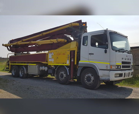Camión articulado los 56m superior de la bomba concreta del auge de la marca HB56K