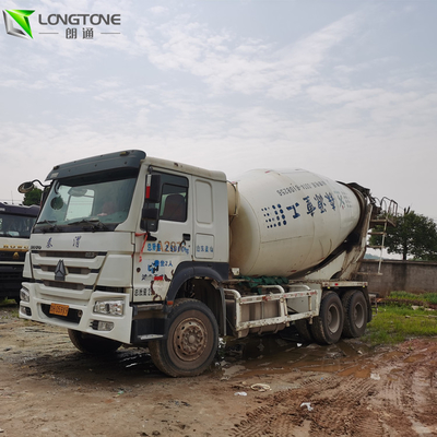 El camión usado concreto del mezclador de HINO carga 10 el cilindro de CBM 6x4 6 en línea